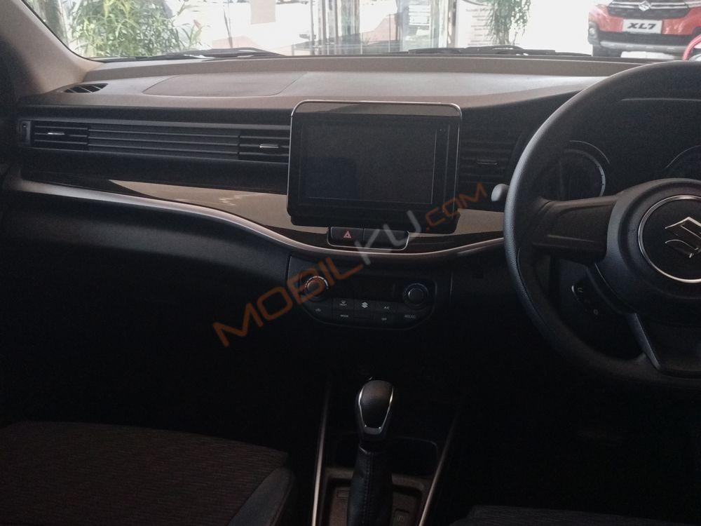 Mobil undefined undefined undefined