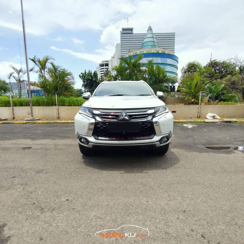 Mobil Mitsubishi Pajero Sport 2018