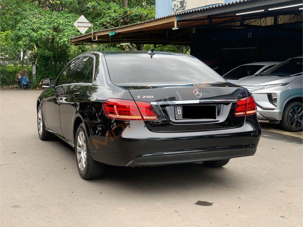 Mobil Mercedes-Benz E-Class 2016