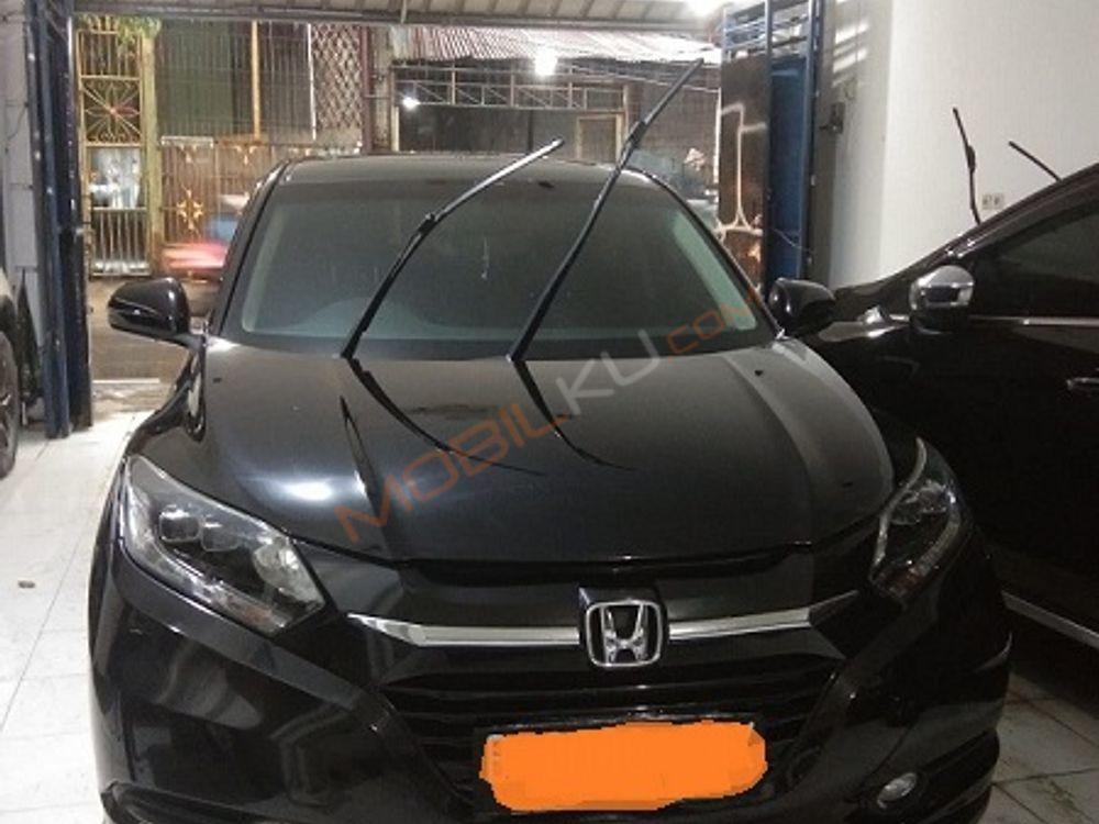 Mobil Honda HR-V 2015