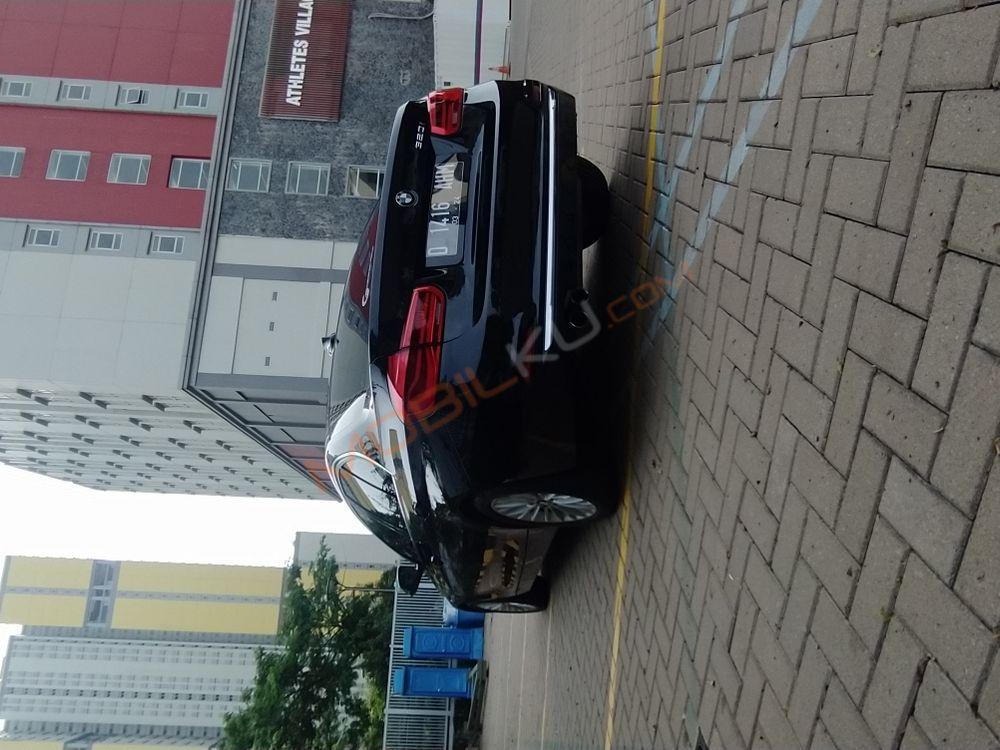 Mobil BMW 3 Series 2018