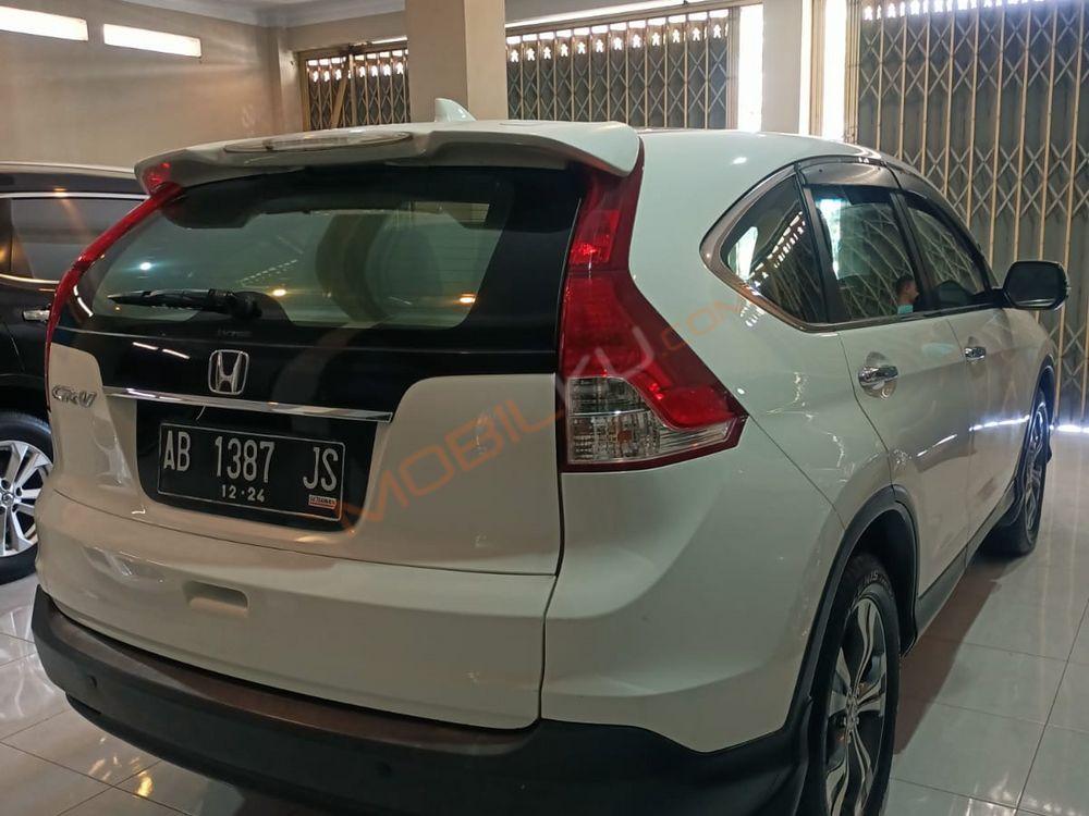 Mobil Honda CR-V 2013