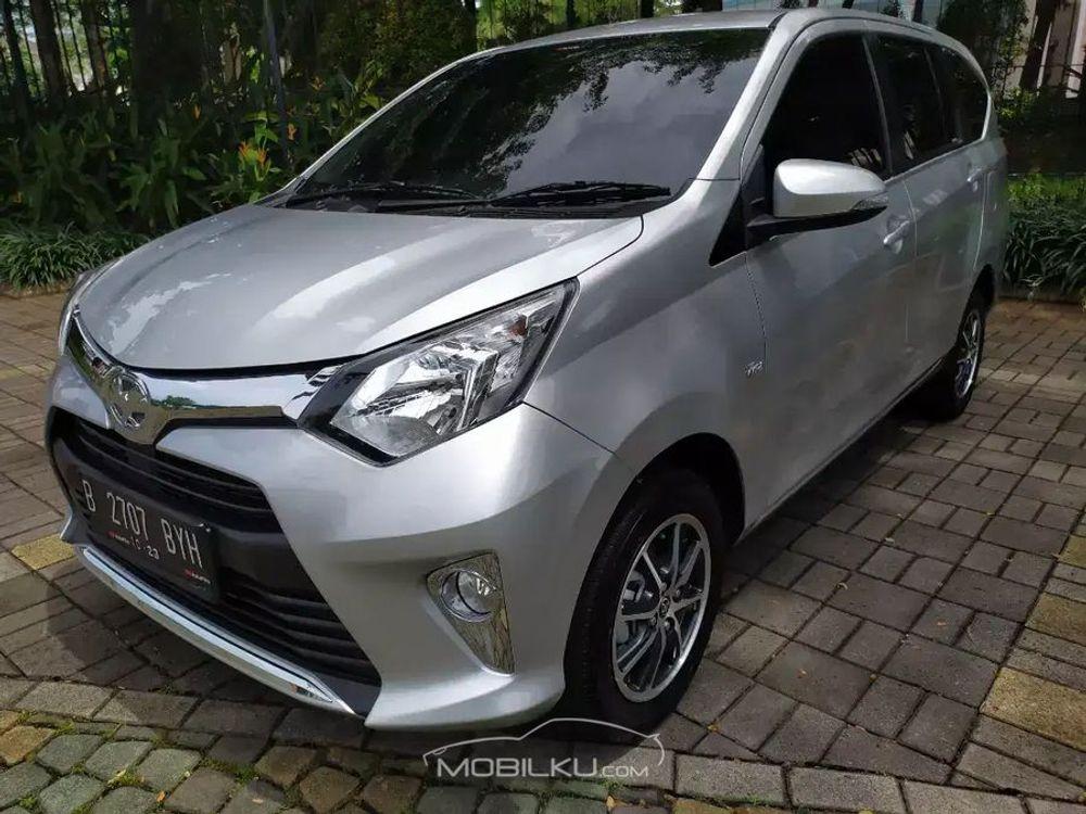 Mobil Toyota Calya 2018