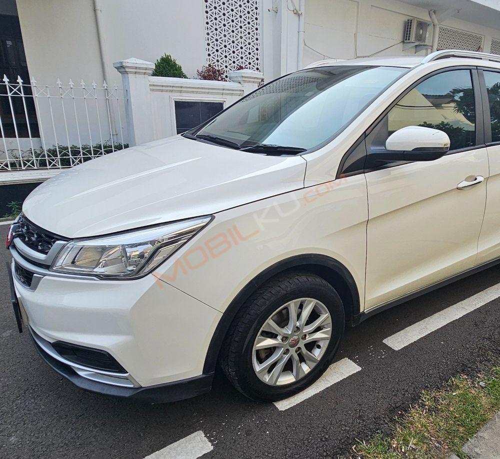 Mobil Wuling Cortez 2021