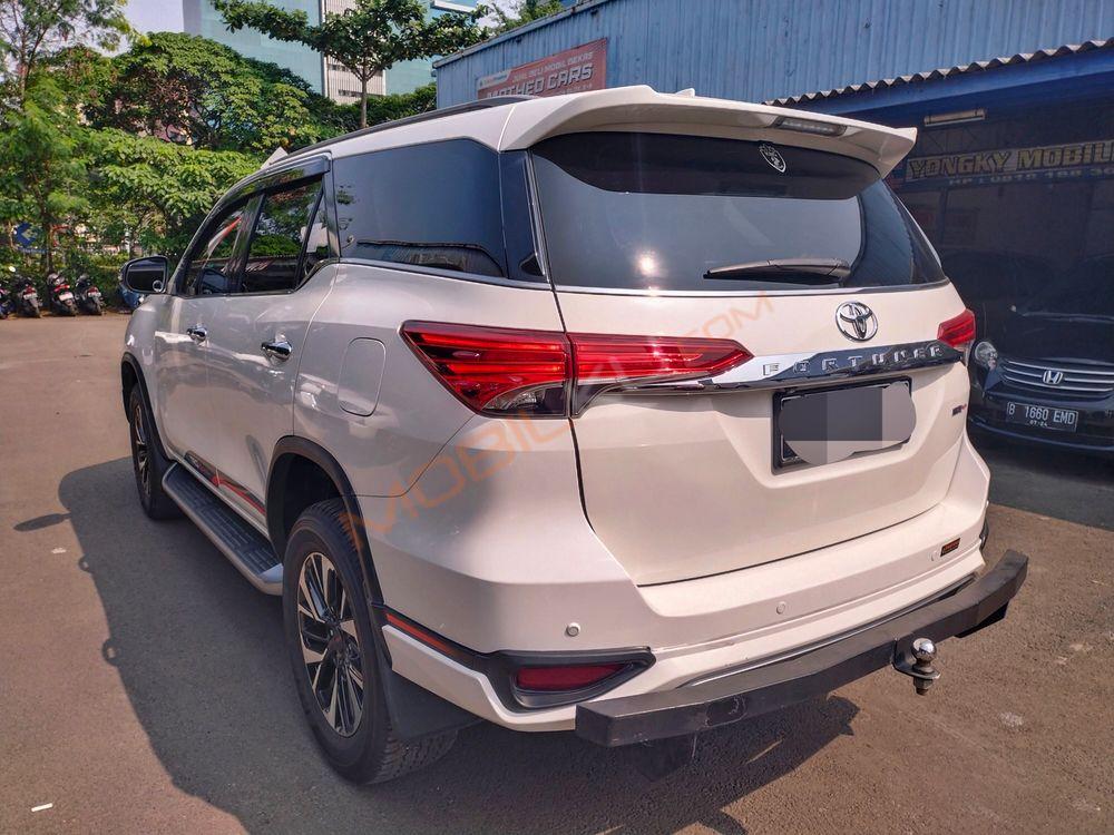 Mobil Toyota Fortuner 2019