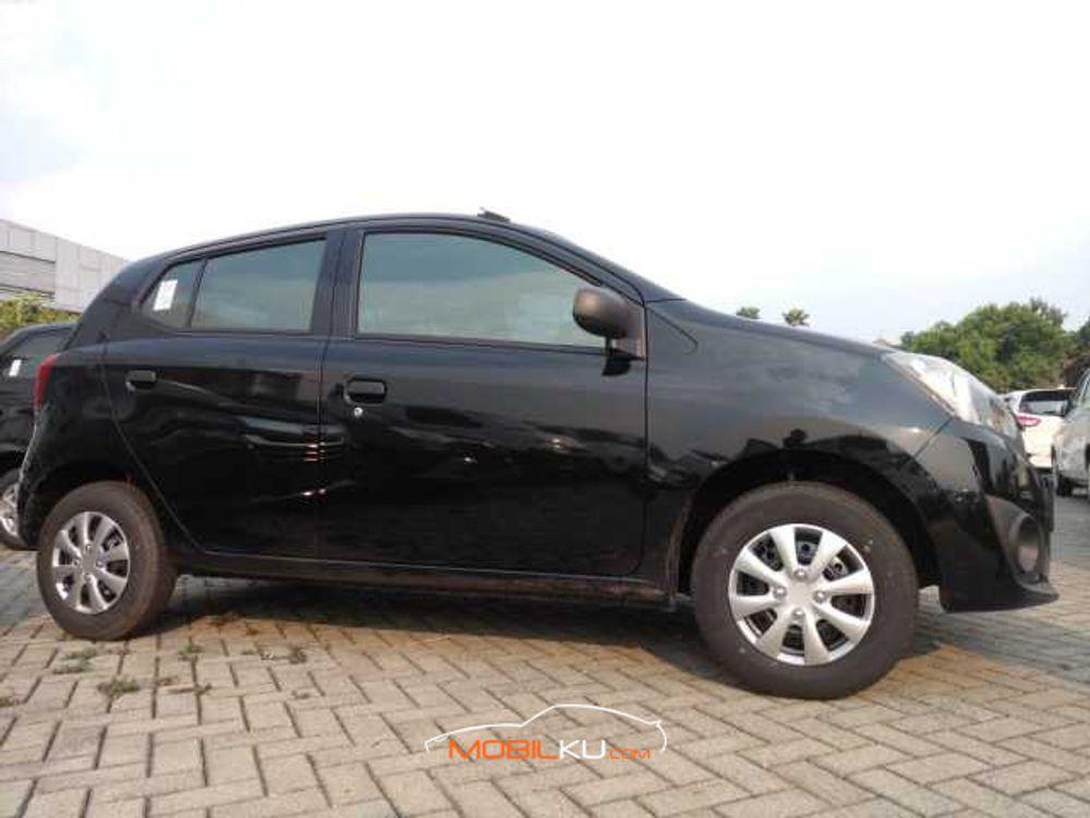 Mobil Daihatsu Ayla 2021