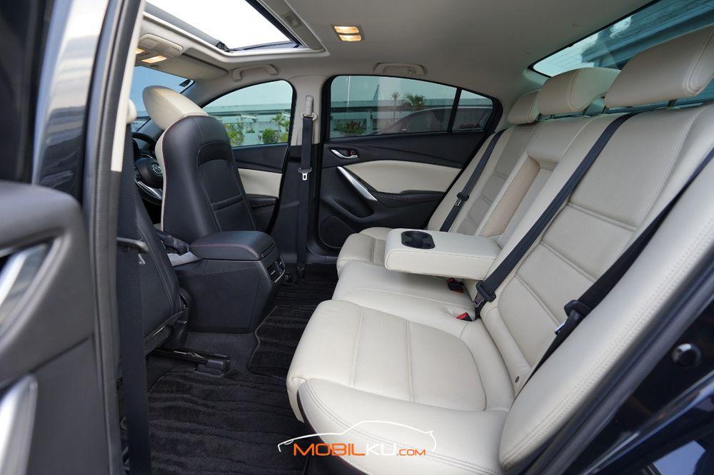 Mobil Mazda 6 2013