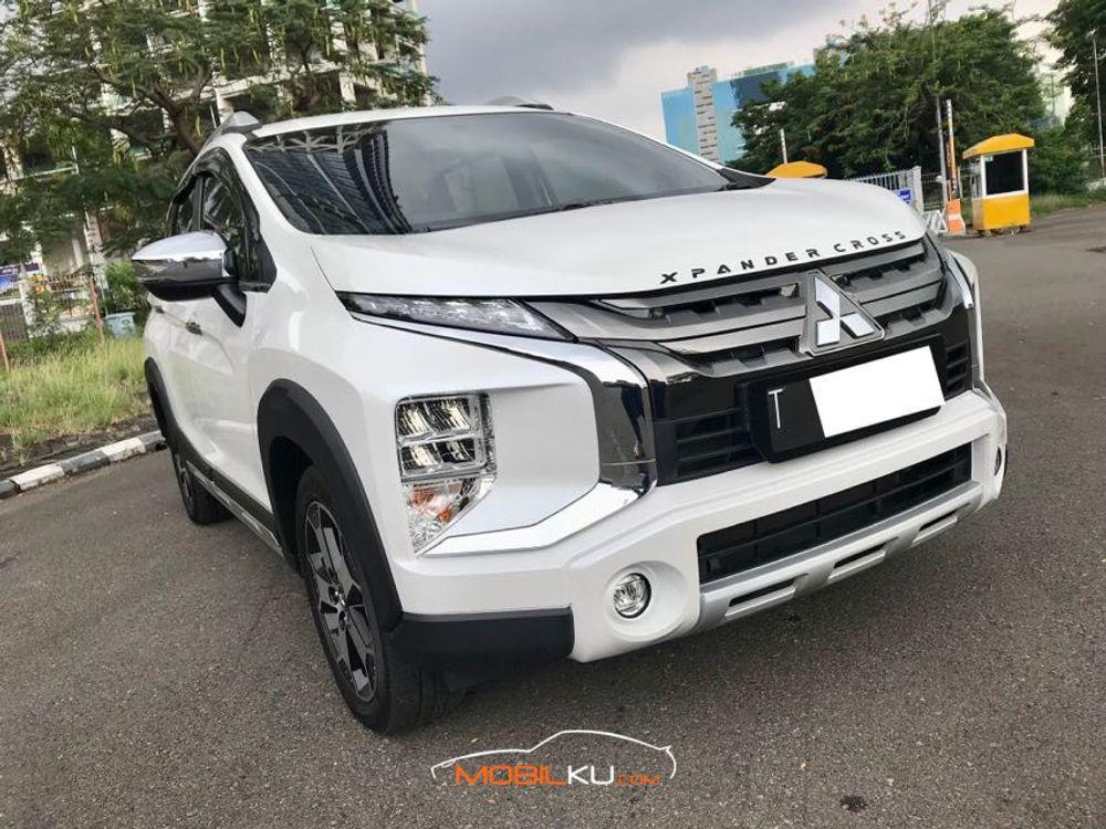 Mobil Mitsubishi Xpander Cross 2020