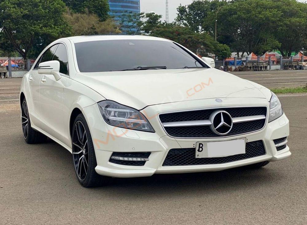 Mobil Mercedes-Benz CLS 2013