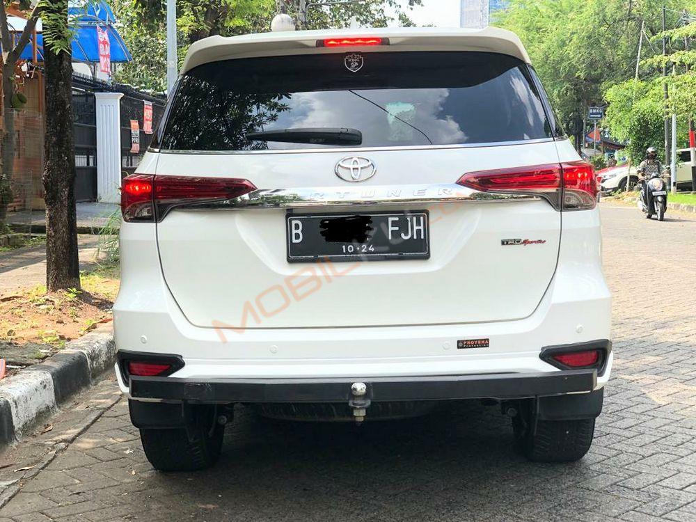 Mobil Toyota Fortuner 2019