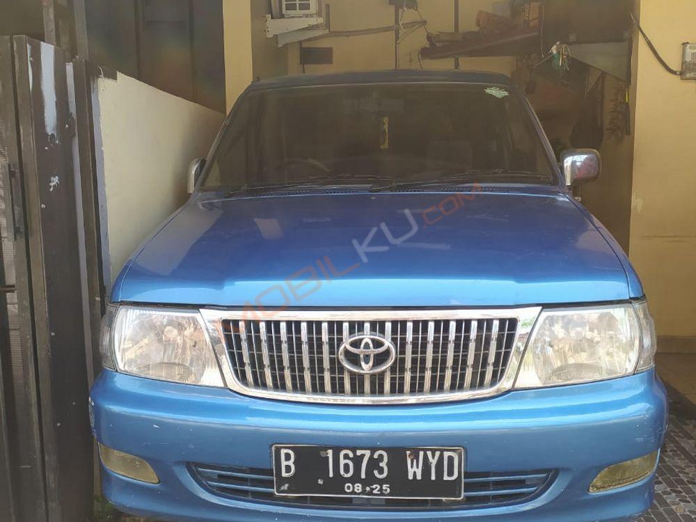 Mobil Toyota Kijang 1997