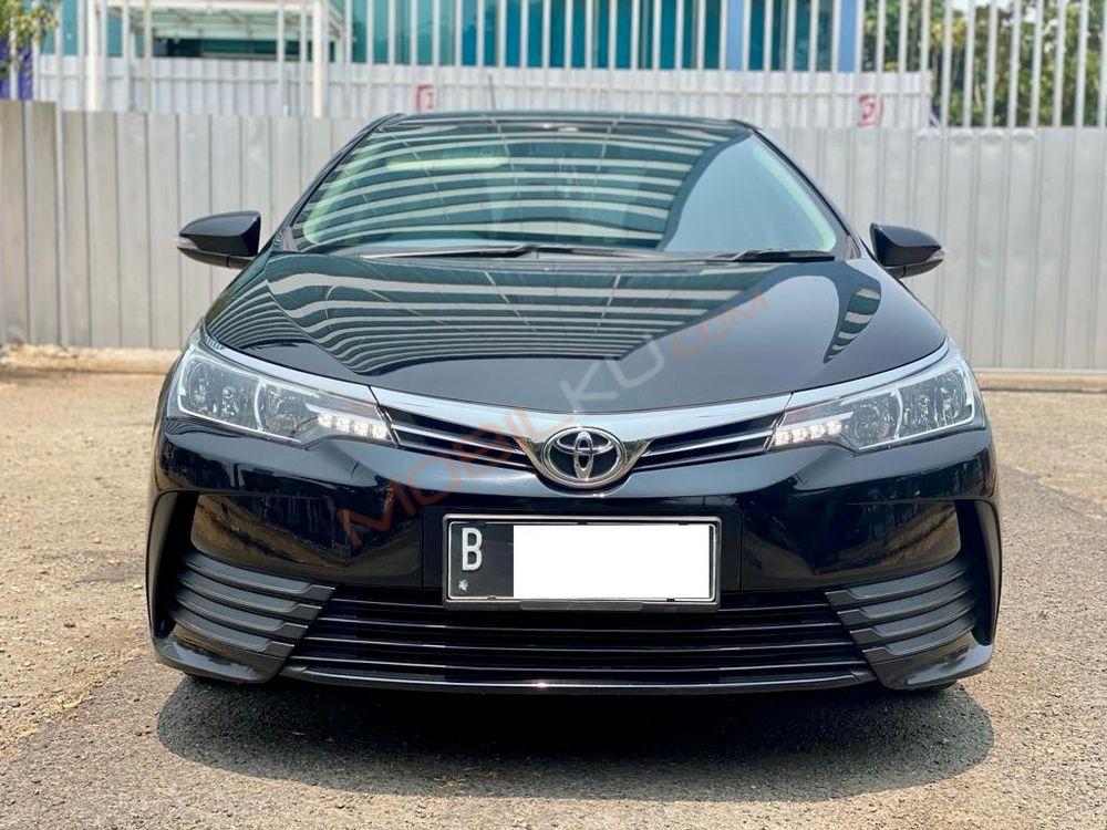 Mobil Toyota Corolla 2018