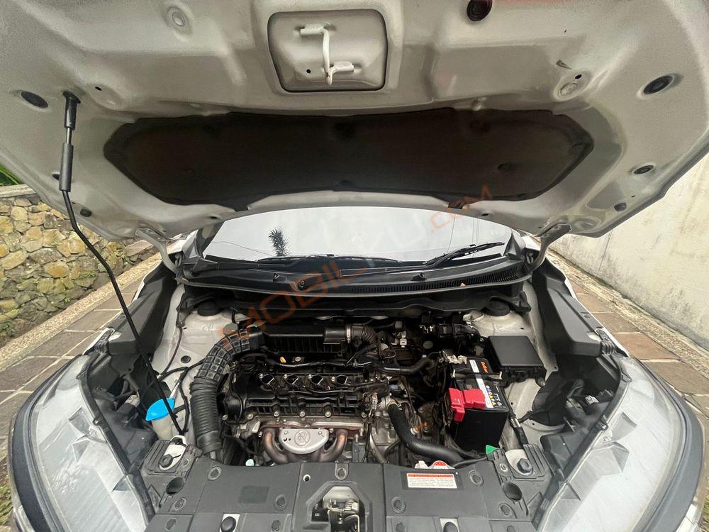 Mobil Suzuki Grand Vitara 2022