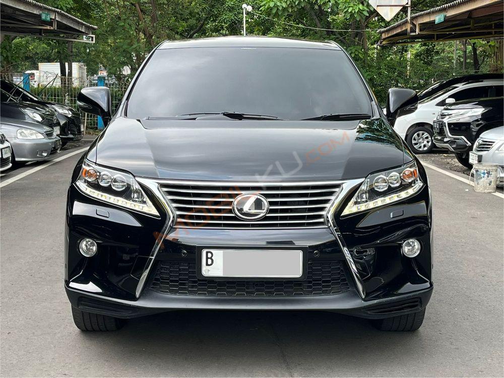 Mobil Lexus RX 2014