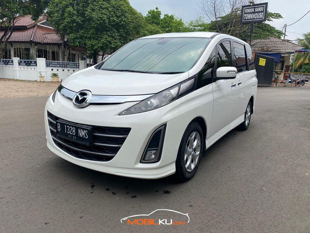 Mobil Mazda Biante 2013