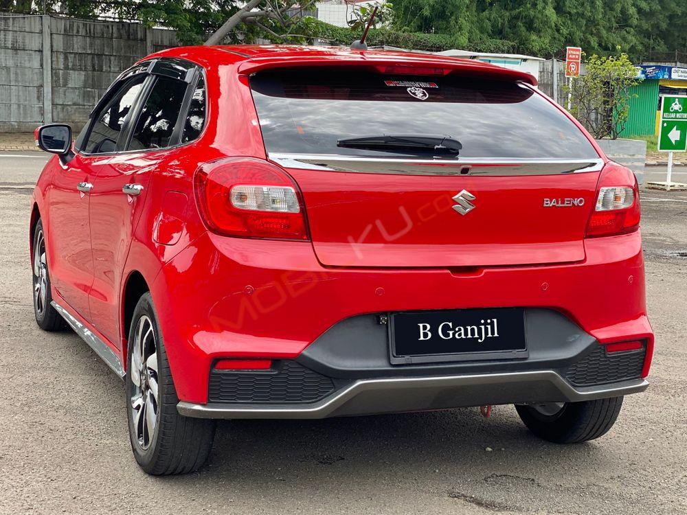 Mobil Suzuki Baleno 2019