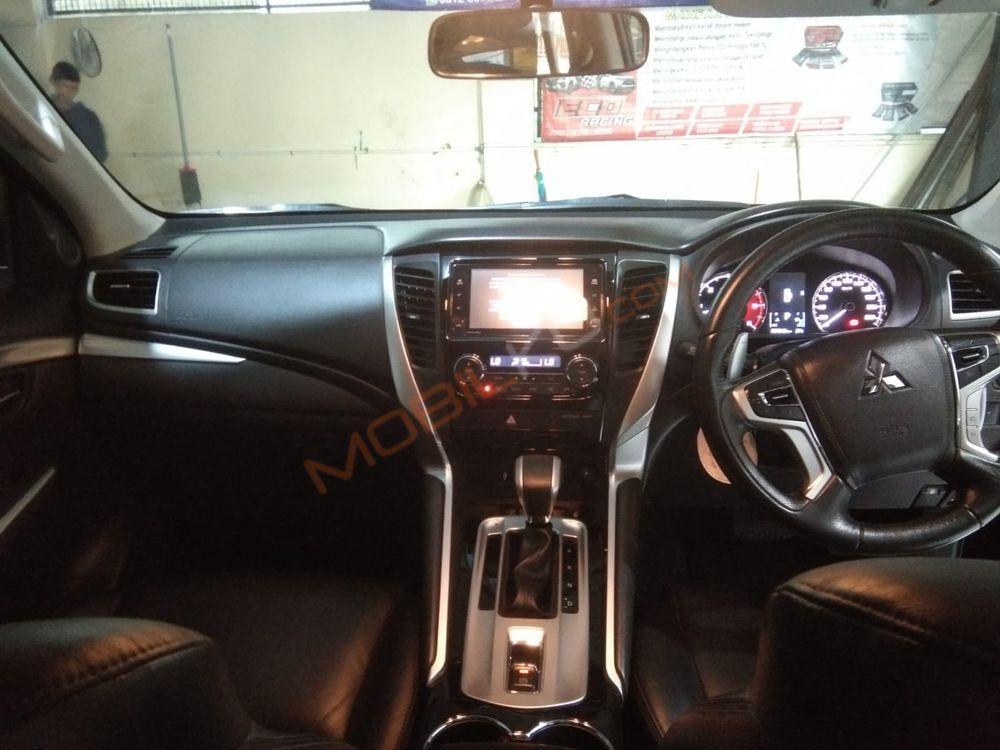 Mobil Mitsubishi Pajero Sport 2019