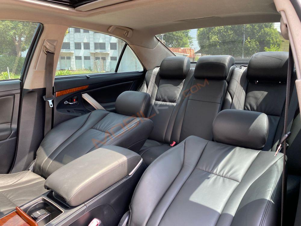 Mobil Toyota Camry 2007