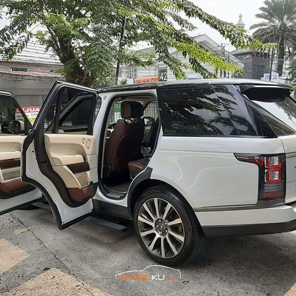 Mobil Range Rover Vogue 2014