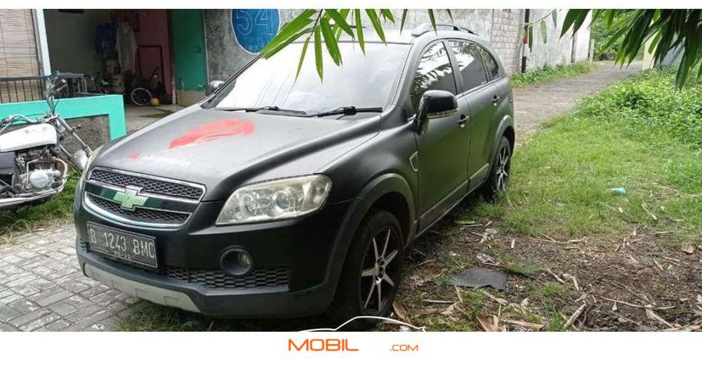 Mobil Chevrolet Captiva 2008