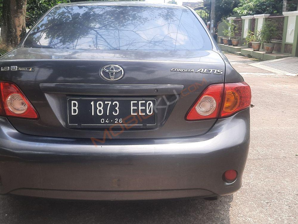 Mobil Toyota Corolla 2008