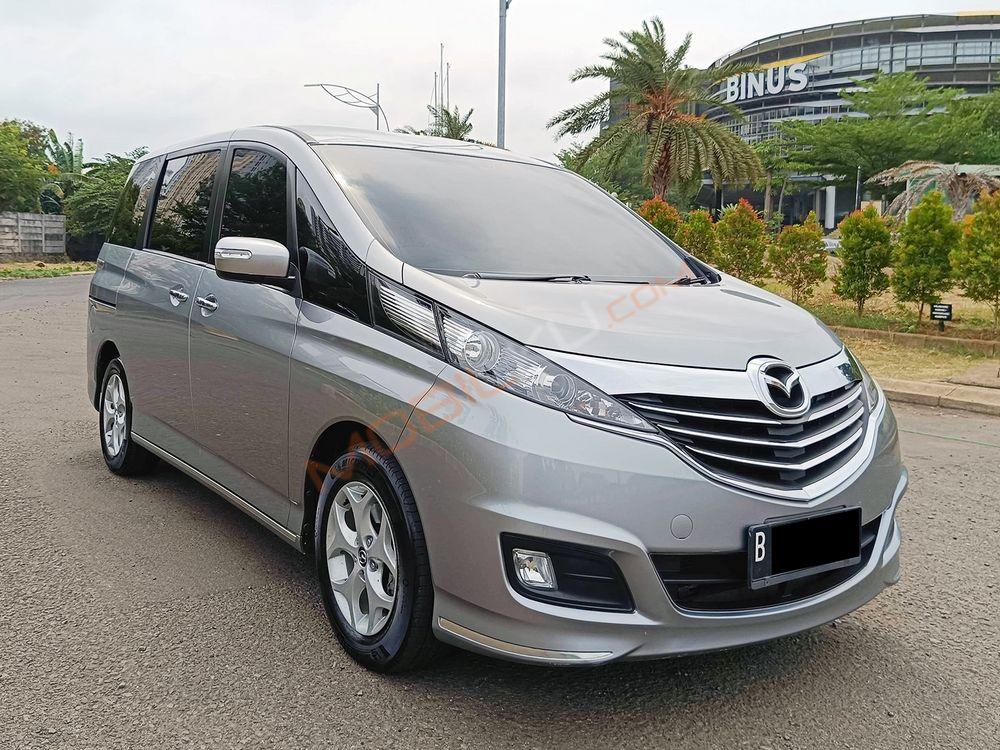 Mobil Mazda Biante 2015