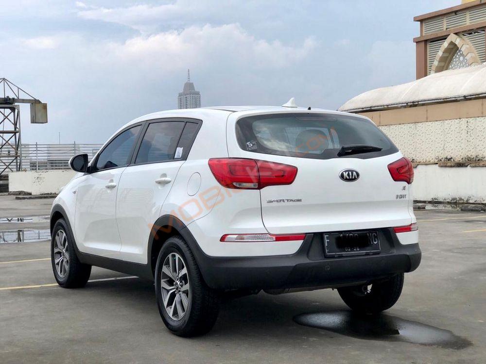Mobil Kia Sportage 2014