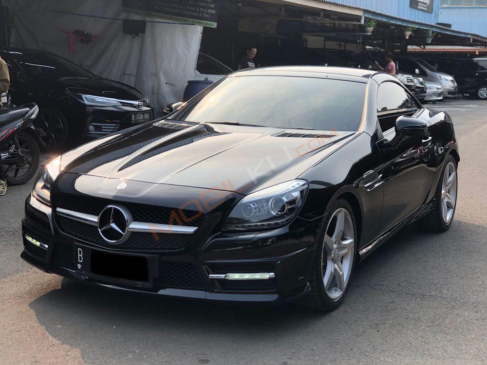 Mobil Mercedes-Benz SLK 2013