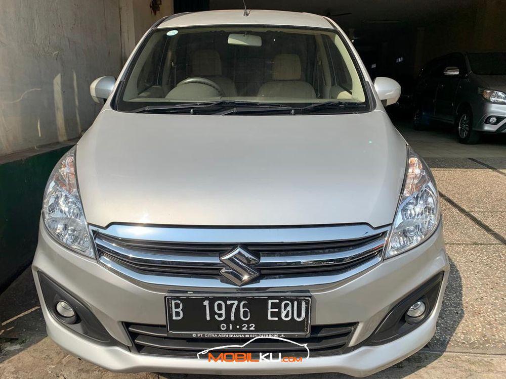 Mobil Suzuki Ertiga 2016