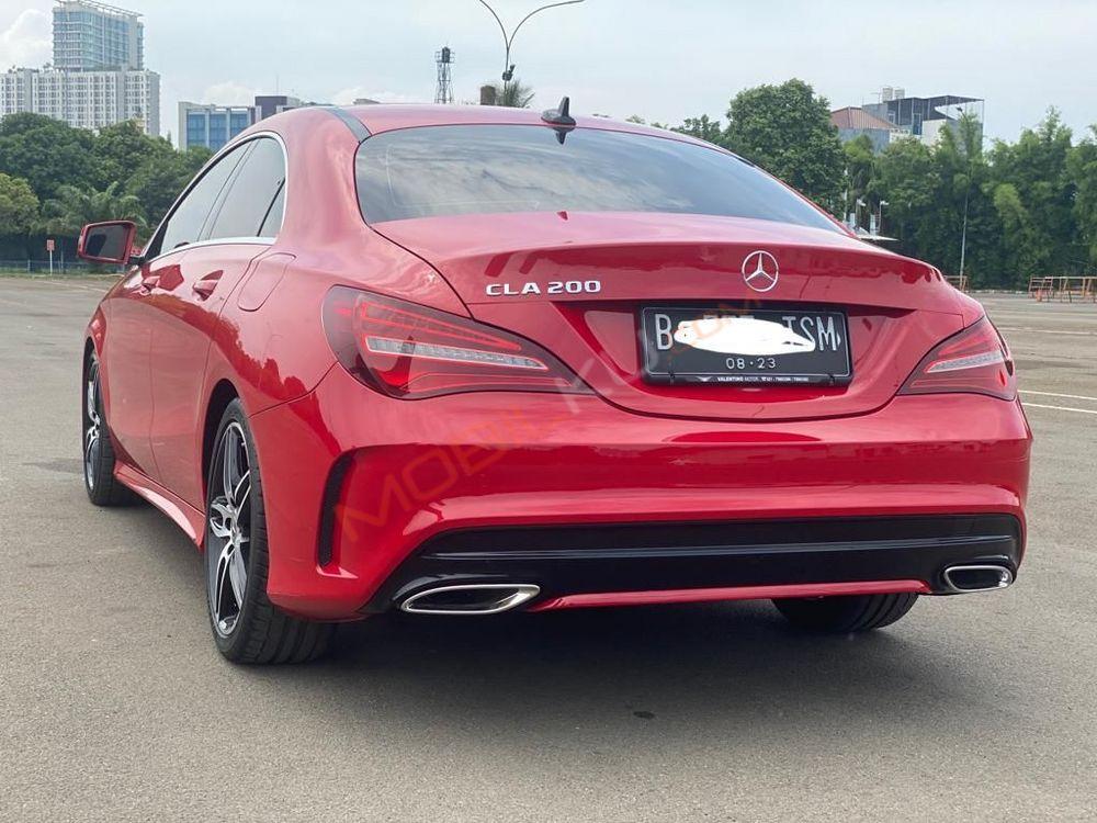 Mobil Mercedes-Benz CLA 2018