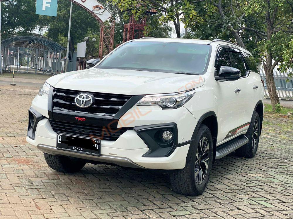 Mobil Toyota Fortuner 2019