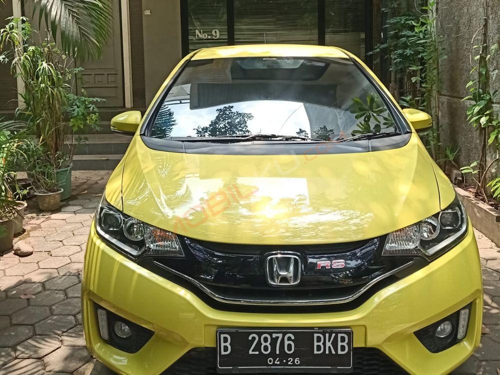 Mobil Honda Jazz 2016