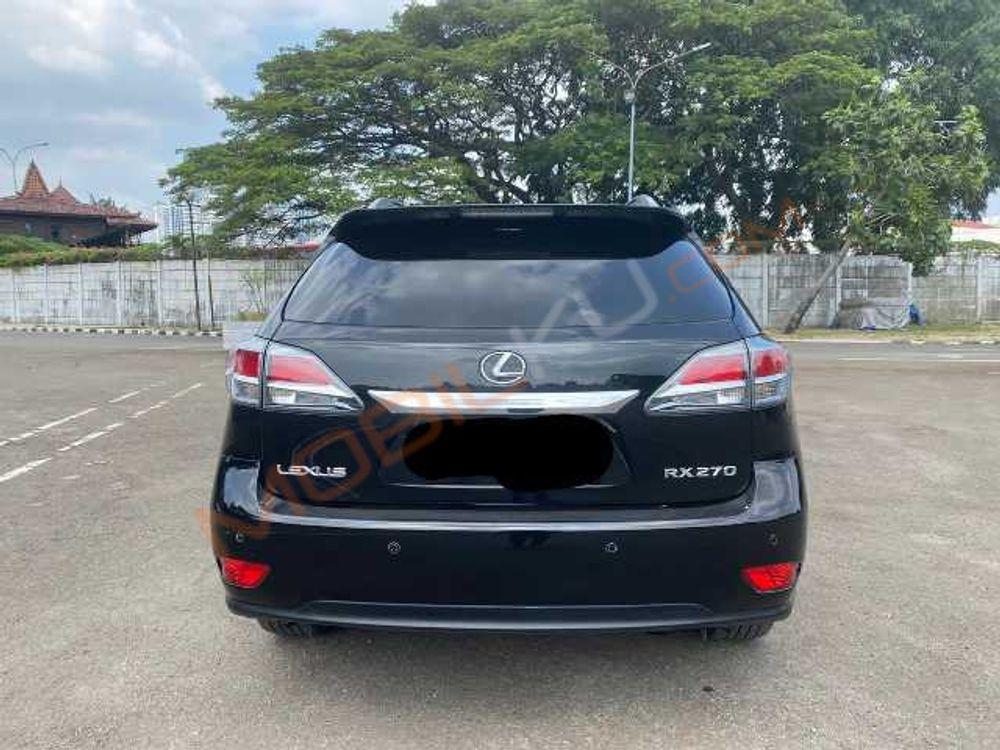 Mobil Lexus RX 2013