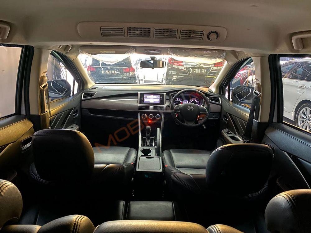 Mobil Nissan Livina 2019