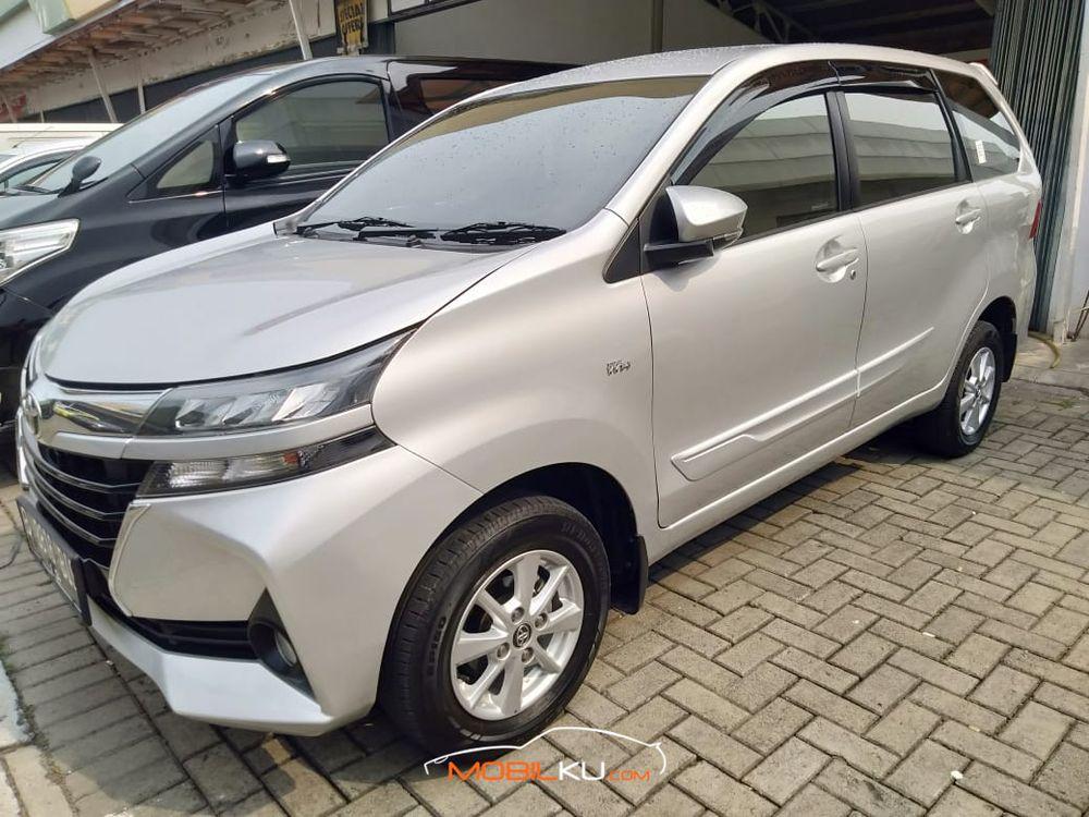 Mobil Toyota Avanza 2019