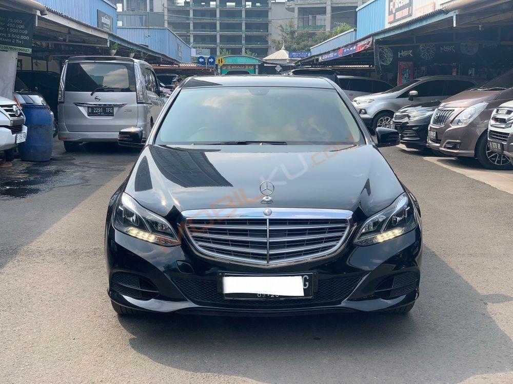 Mobil Mercedes-Benz E-Class 2016