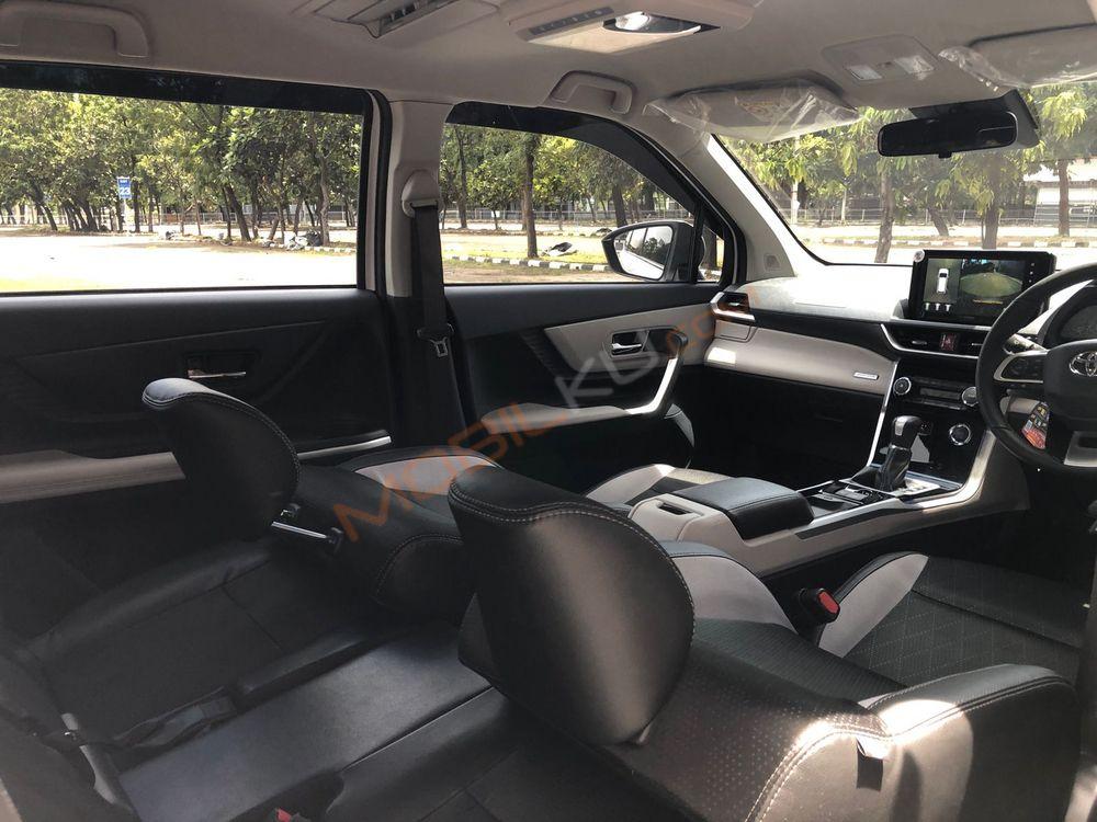 Mobil Toyota Avanza 2022