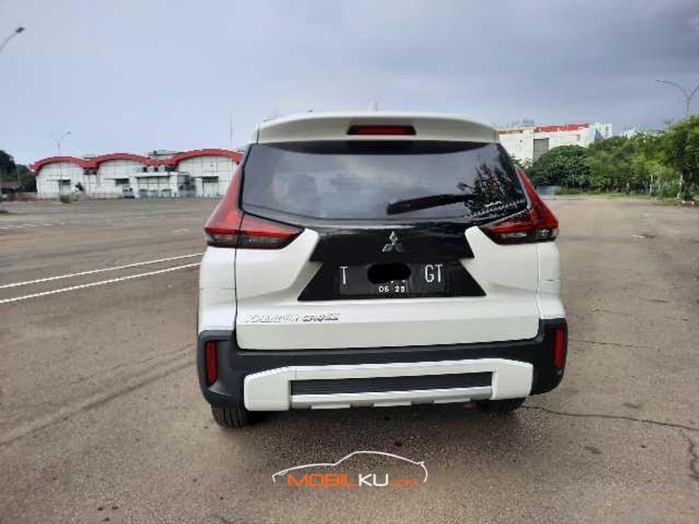 Mobil Mitsubishi Xpander Cross 2020