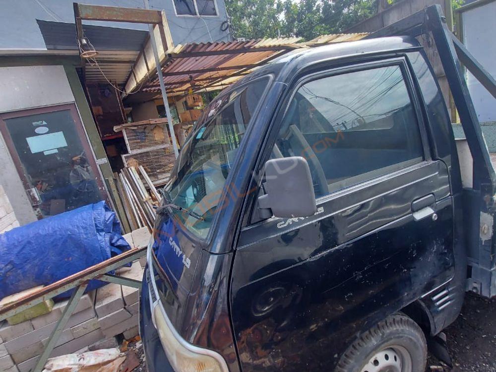Mobil Suzuki Carry 2014