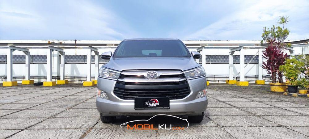 Mobil Toyota Kijang Innova 2020