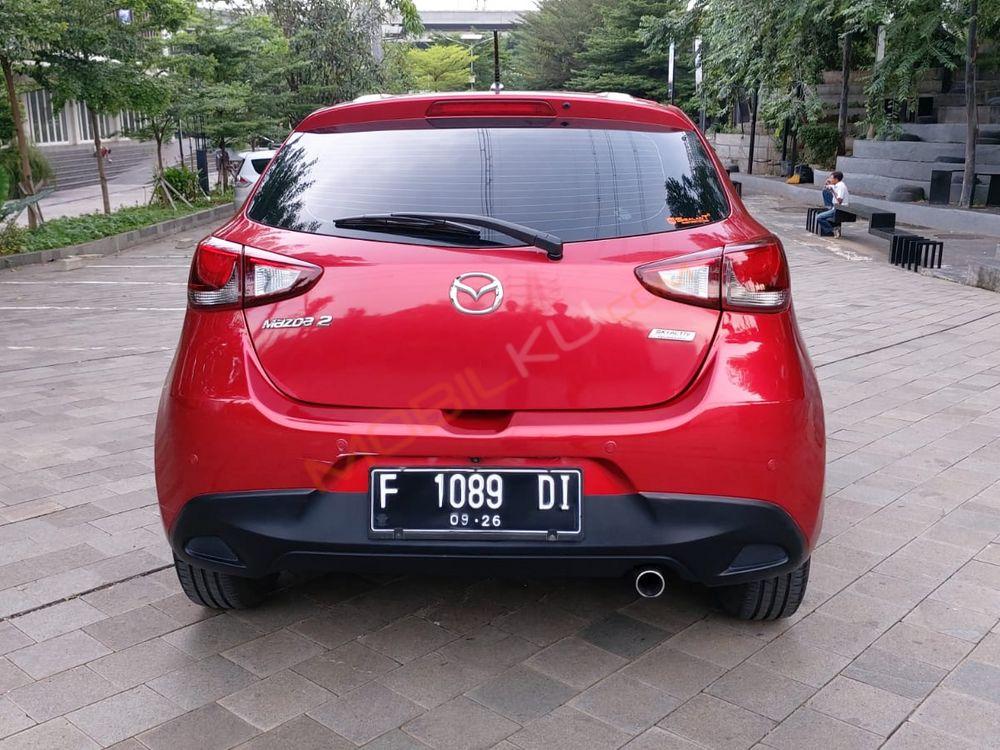 Mobil Mazda 2 Hatchback 2016