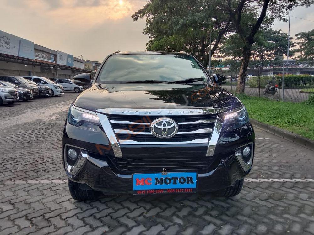 Mobil Toyota Fortuner 2016