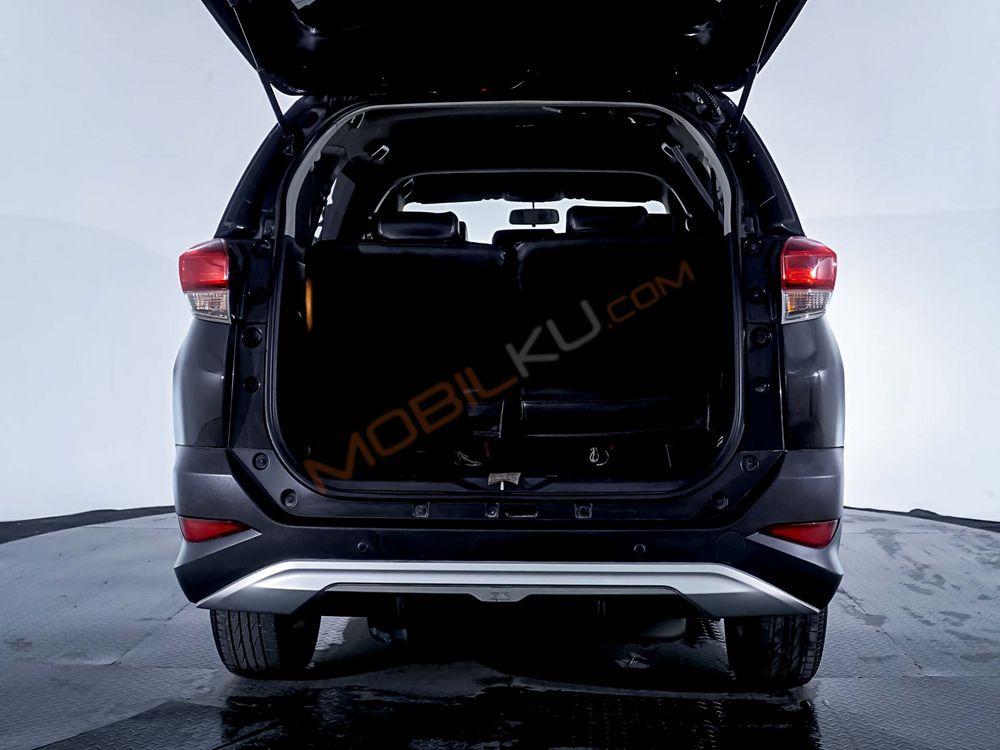 Mobil Toyota Rush 2021