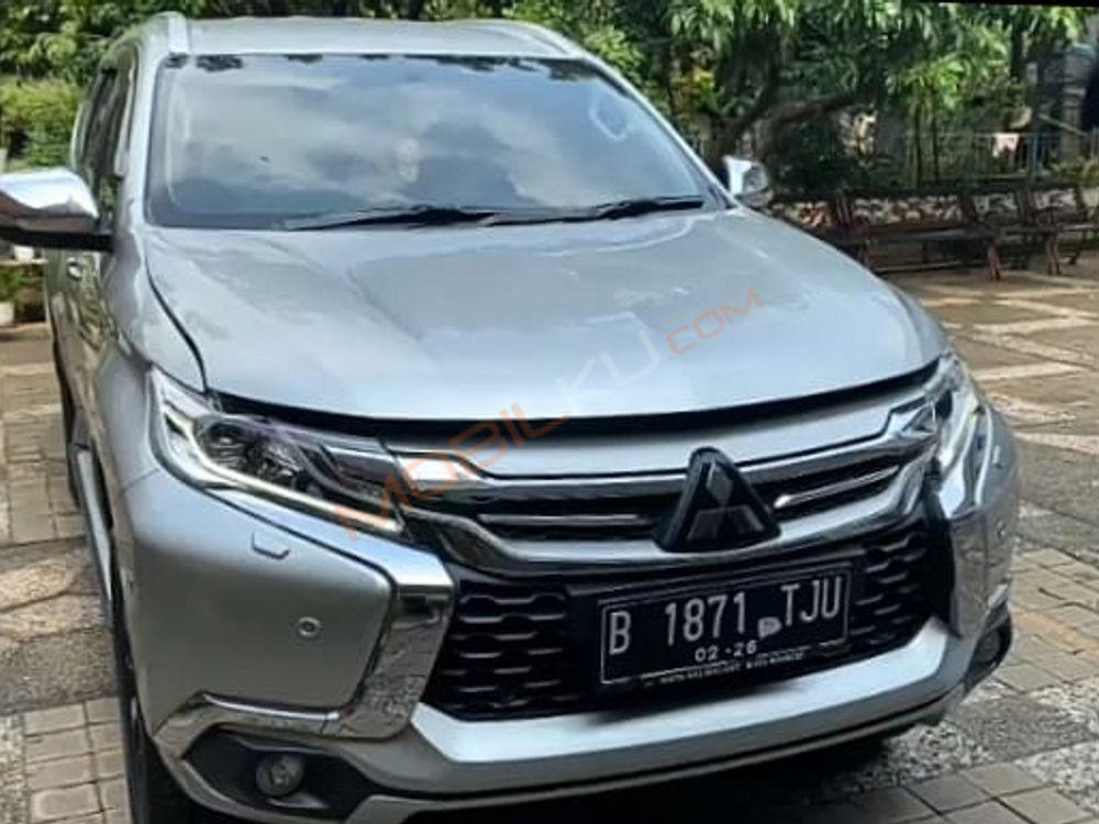 Mobil Mitsubishi Pajero Sport 2019