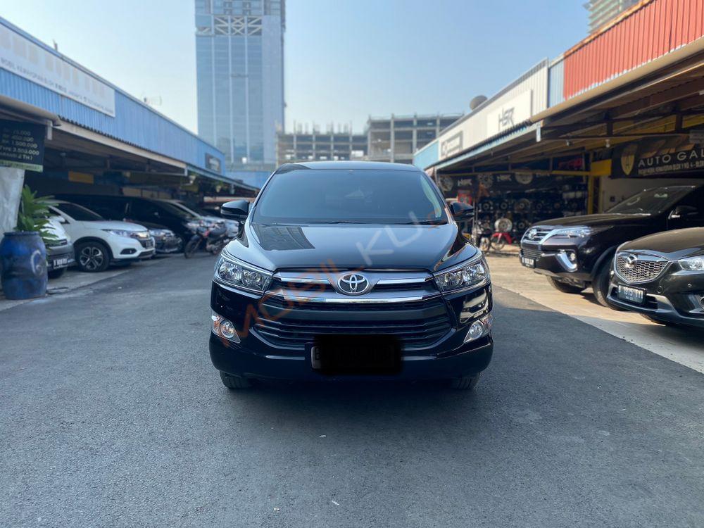 Mobil Toyota Kijang Innova 2020