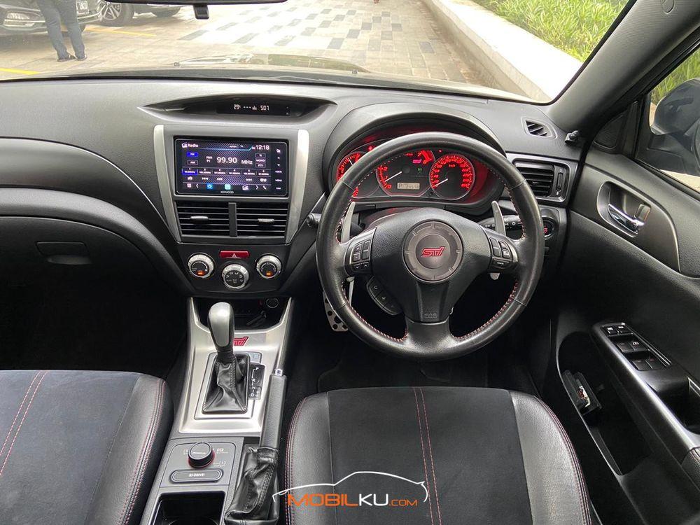 Mobil Subaru Impreza 2013