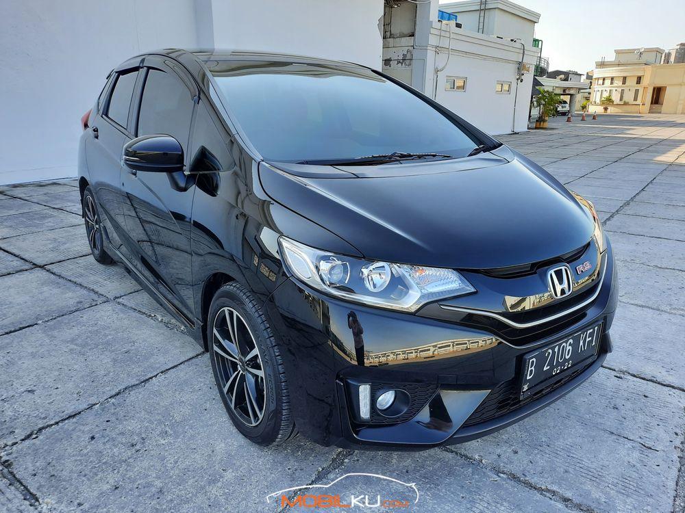 Mobil Honda Jazz 2017