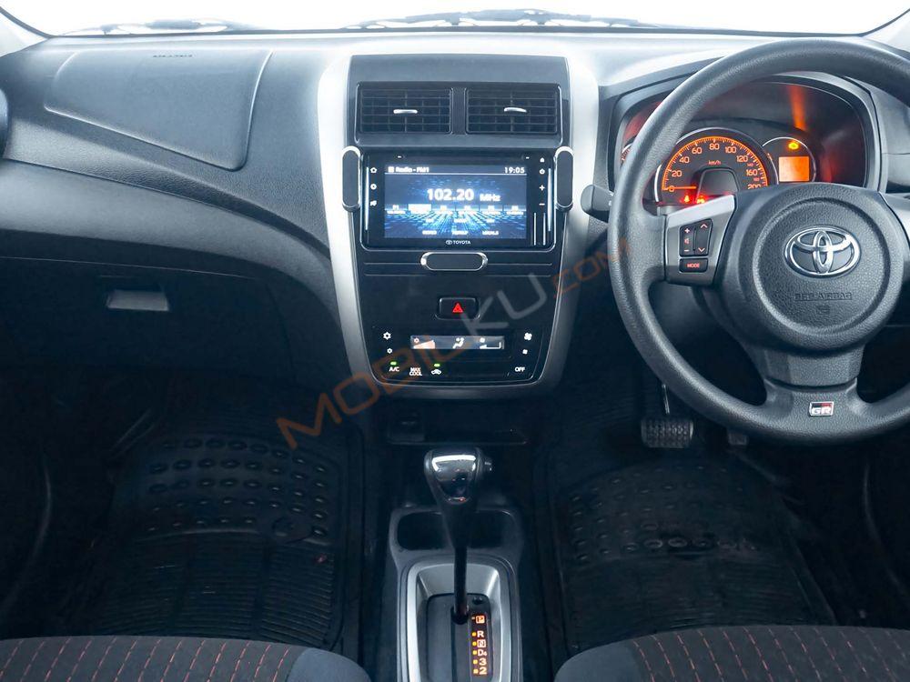 Mobil Toyota Agya 2022