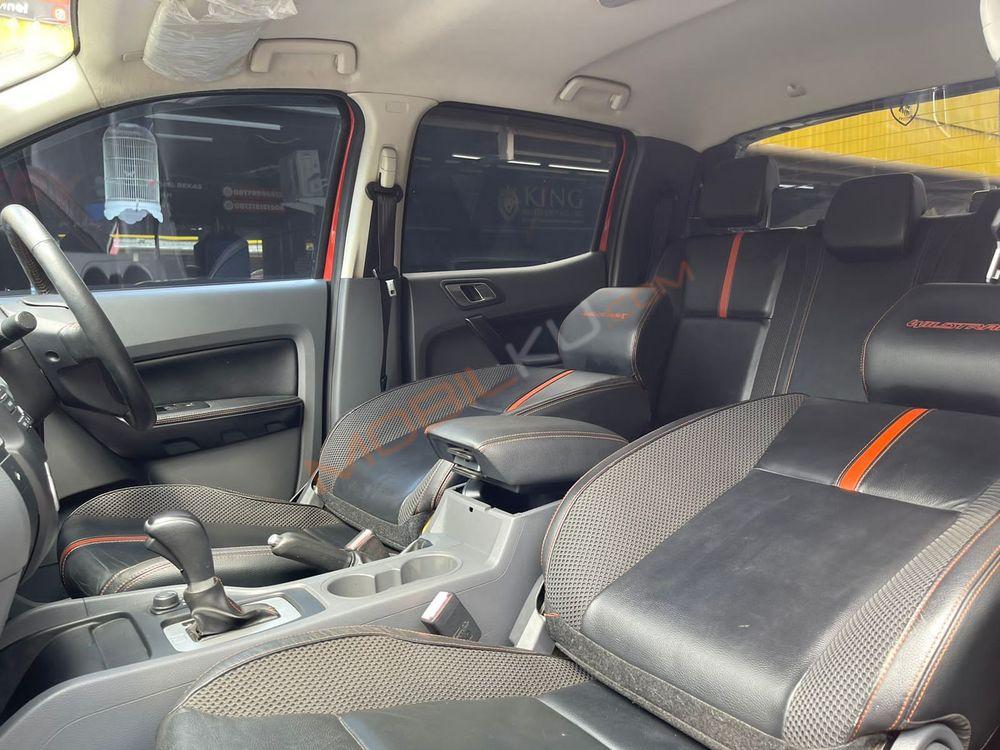 Mobil Ford Ranger 2014