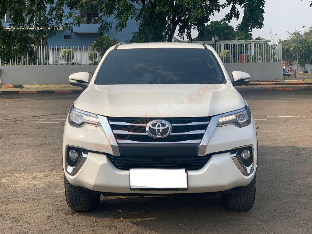 Mobil Toyota Fortuner 2017